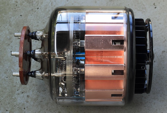 Troubleshooting Tube Amplifiers & Valve Restoration : Diagnosing and Fixing Problems